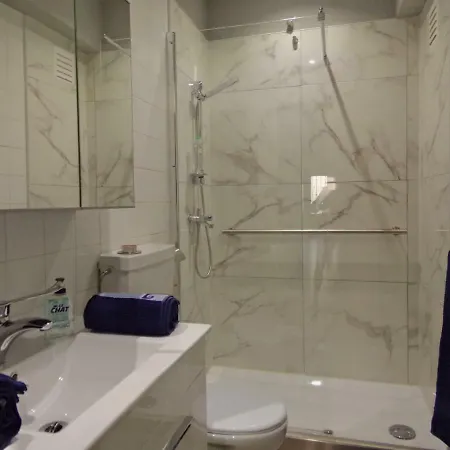 شقة Casa Mimosa & Jacuzzi, *